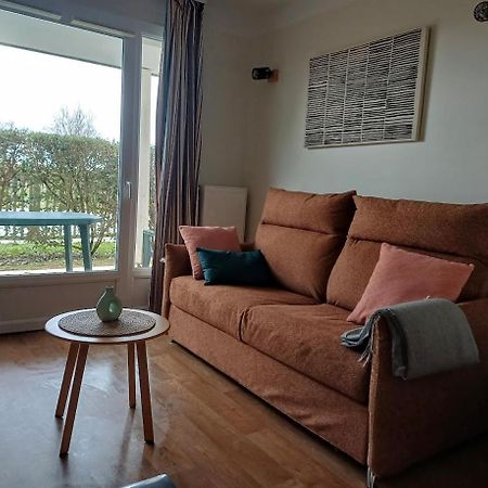 Le 501 F2 De Plain-Pied Avec Terrasse Lägenhet Courseulles-sur-Mer Exteriör bild